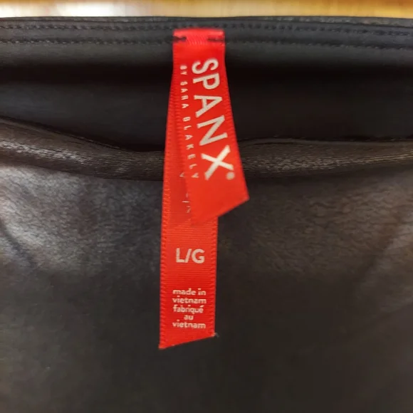 Black Faux Leather Leggings - Picture 2 of 4